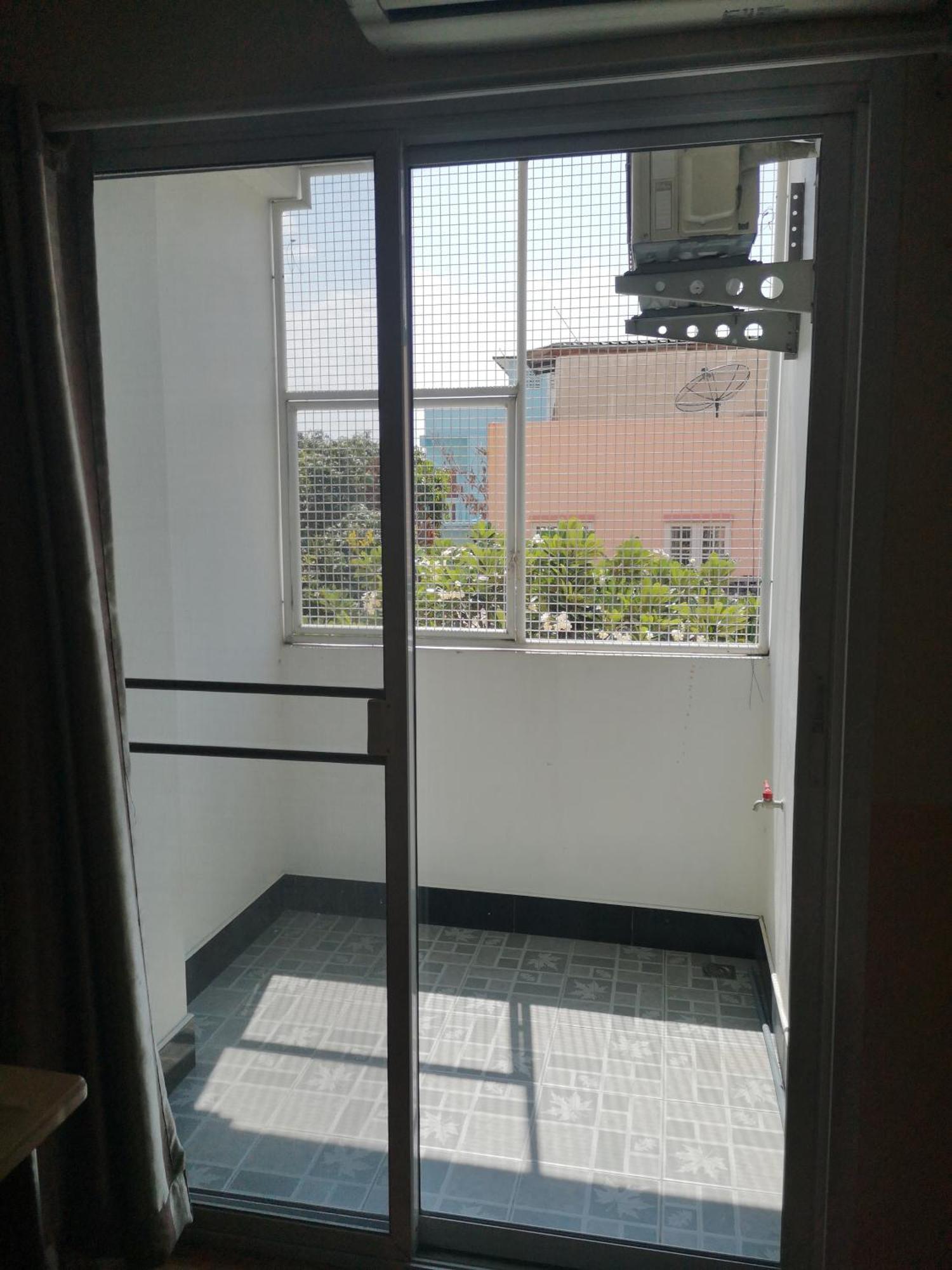 Sab Suwarn Mansion Hotel Suphan Buri Buitenkant foto